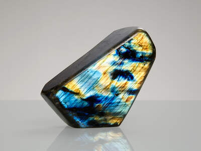 Labradorite Scuplture Box