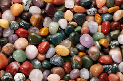 MIX Tumbled Stones India M-L