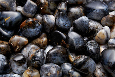 Opal Dendritic Black