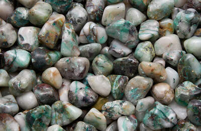 Dioptase in Quartz B