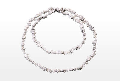 Magnezite Chips Necklace Long