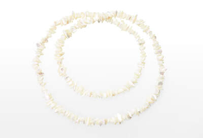 Mother of Pearl Chips Necklace Long